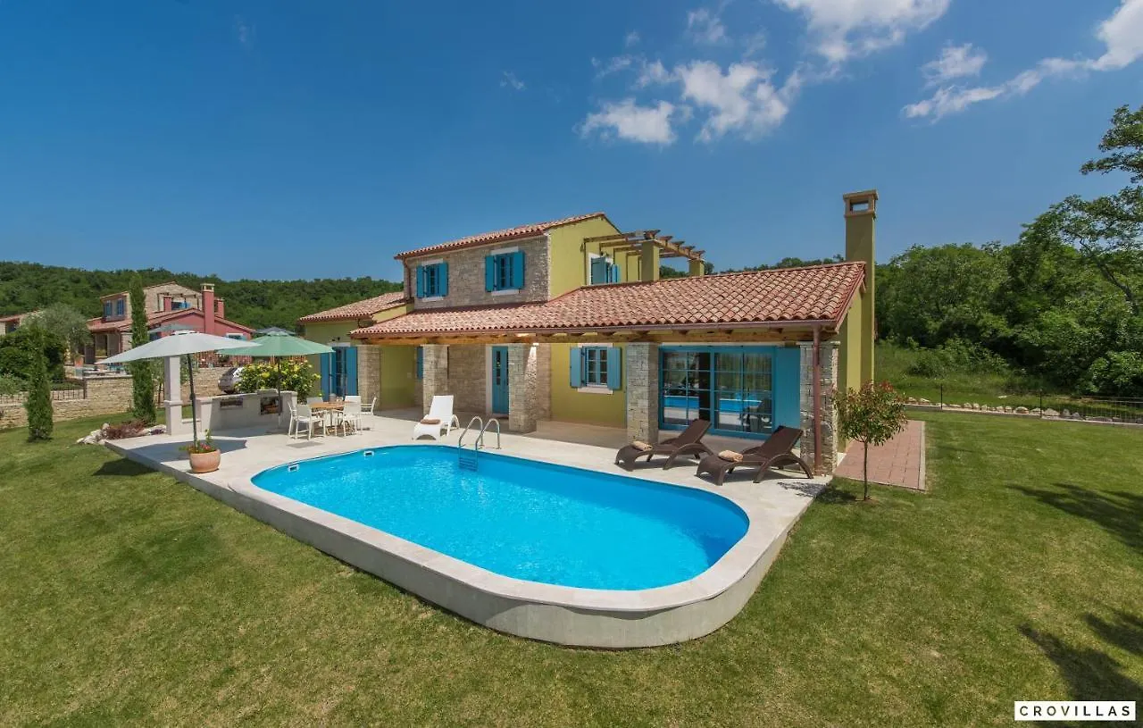 Villa Provence Vilanija 0*,